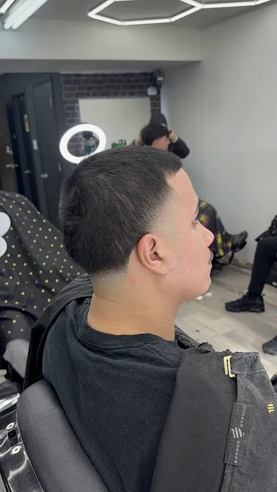Fine Line Barber Lounge No1 Picture 1