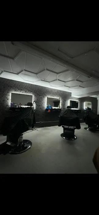 Fine Line Barber Lounge No1 Picture 5