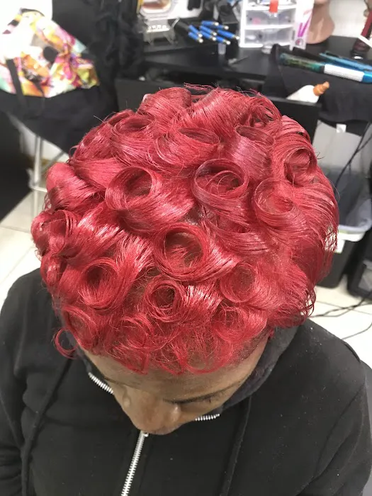 MZ. LA HAIR STUDIO Picture 7