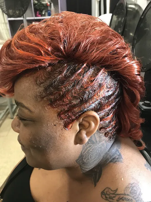 MZ. LA HAIR STUDIO Picture 8