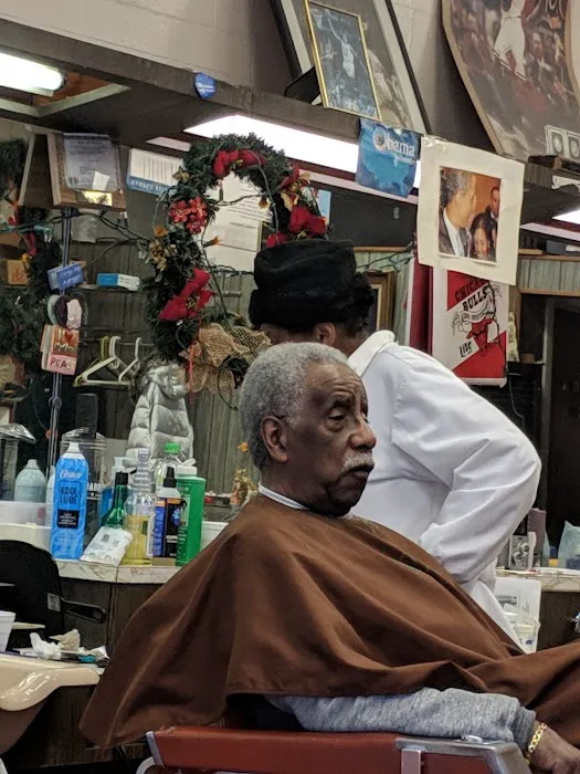 Joyce's Barber Shop Picture 1