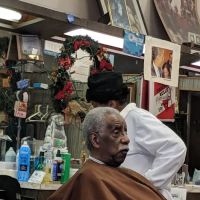 Joyce's Barber Shop ico