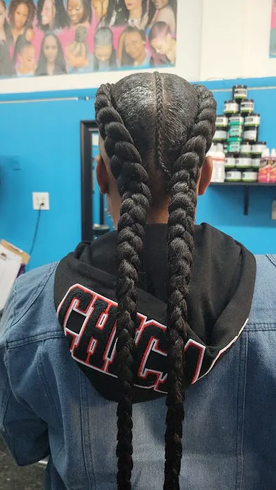 Madelina Paradis African Hair Braiding Picture 3