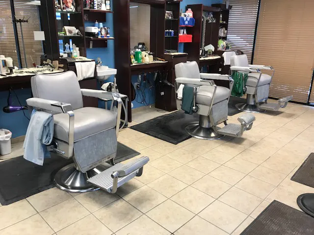Victorio's Barber Shop Picture 5