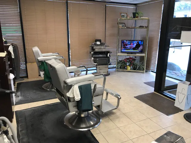 Victorio's Barber Shop Picture 1