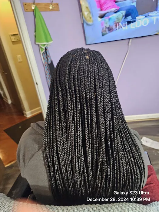 Charis Beauty Creation Hair Braiding Salon Picture 1