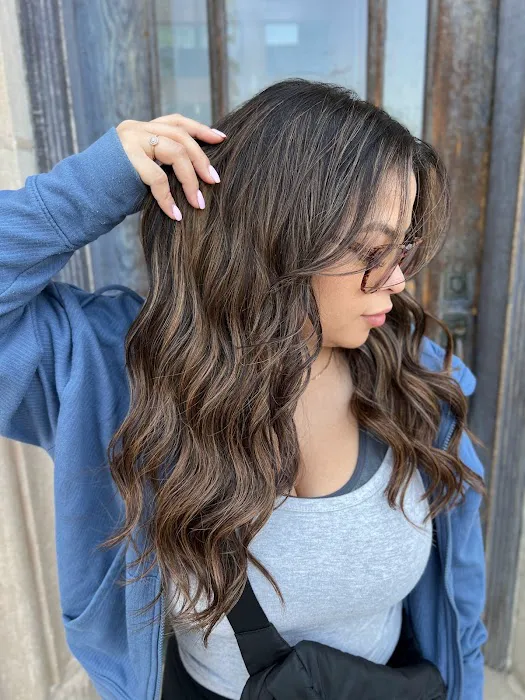 Joanna Ocasio | Chicago Hair Extensions and Color Picture 3