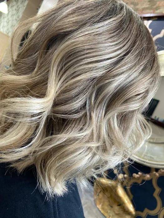 Caroline's Hair Design Picture 5