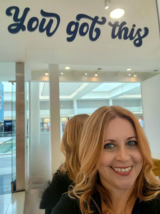 Silvermoon Salon Picture 2