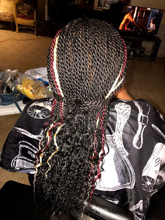 Zaina African Hair braiding Picture 9