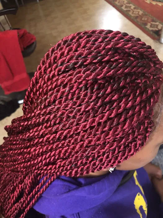 Zaina African Hair braiding Picture 4