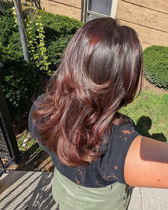 ELÉGANCE BEAUTY SALON Picture 6