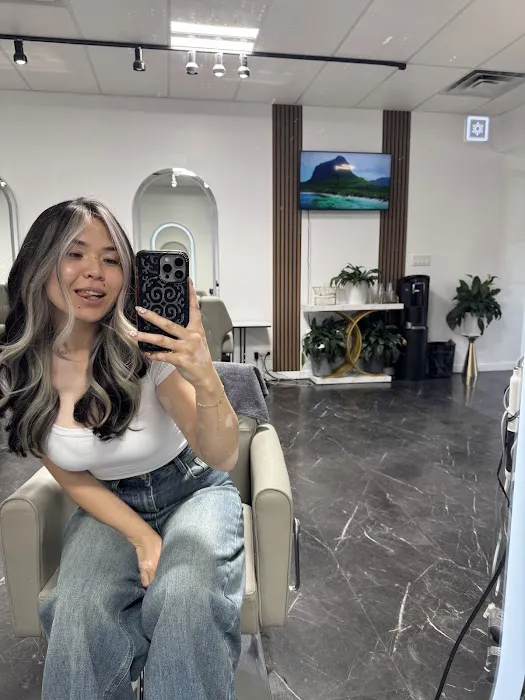 ELÉGANCE BEAUTY SALON Picture 7
