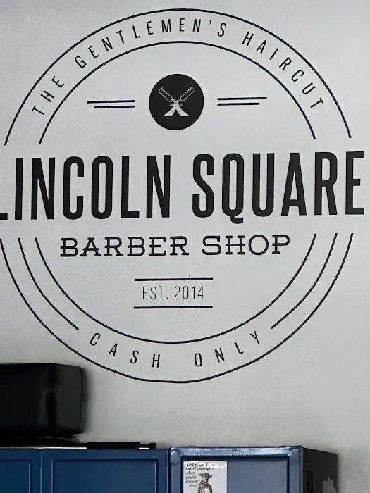 Lincoln Square Barbershop Picture 3