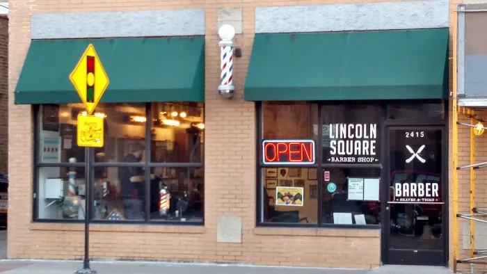 Lincoln Square Barbershop Picture 5
