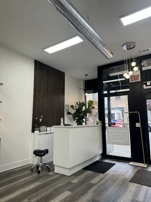 Sol Salon Chicago Picture 7