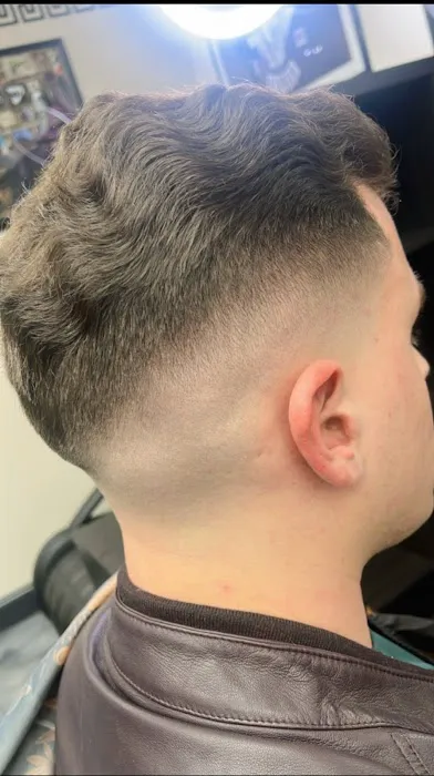 Royal Cuts Studio Picture 10
