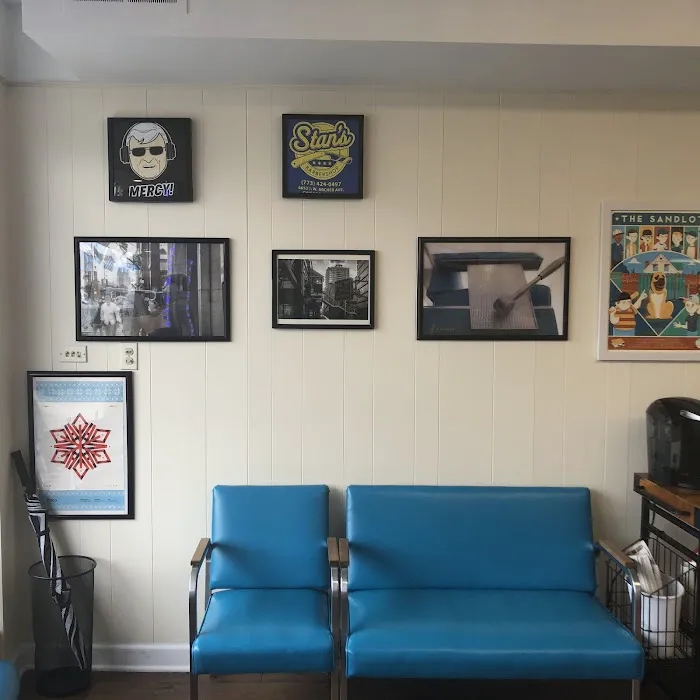 Stan's Barber Shop Picture 3