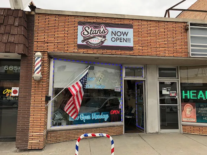 Stan's Barber Shop Picture 5