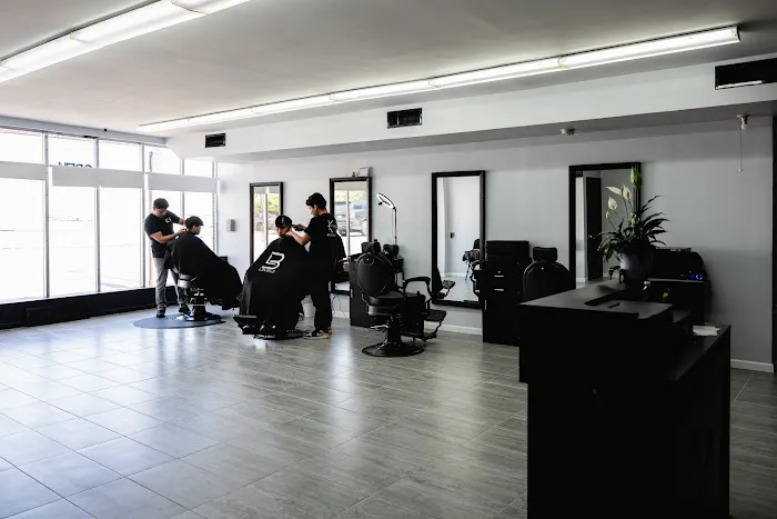 Kangu fades barber shop Picture 1