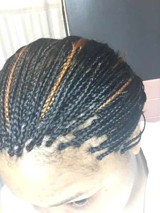 Sandra's African Hair Braiding Picture 2