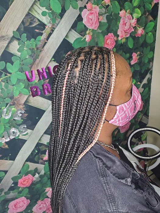 Unique braids Picture 6