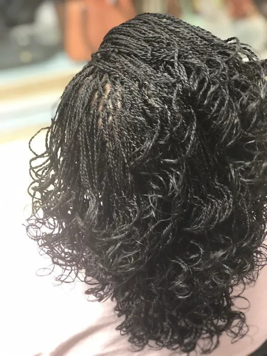 Iman Hair Braiding Salon Picture 3