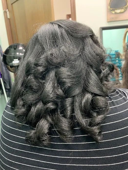 BrandieCHaircare Picture 3