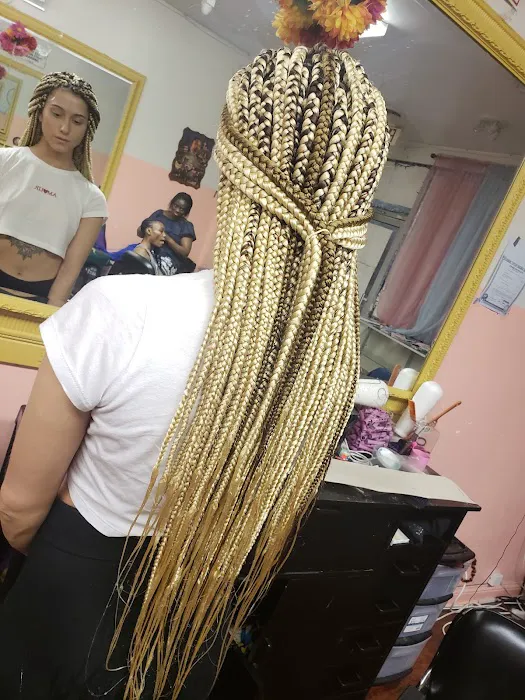 Constance African Hair Braiding Picture 4