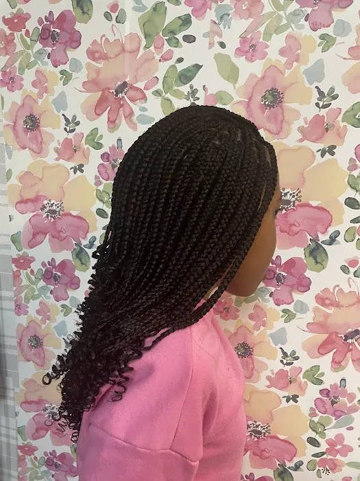 FATOU AFRICAN HAIR BRAIDING Picture 3