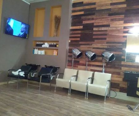 Wild illusions Hair Salon