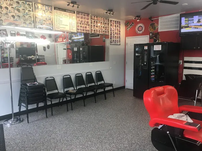 Marlowe's Barber Shop Picture 2