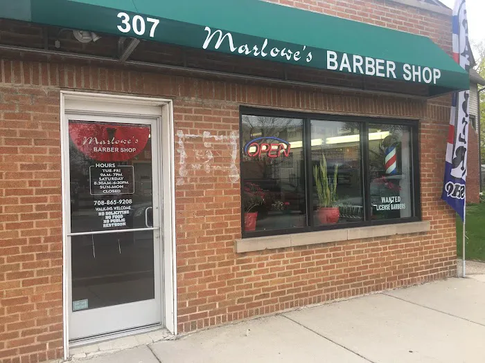 Marlowe's Barber Shop Picture 3