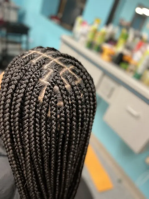 OLA AFRICAN HAIR BRAIDING Picture 1