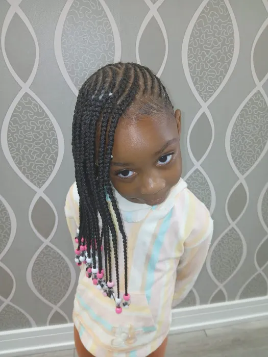 Express Hair Braiding Picture 1