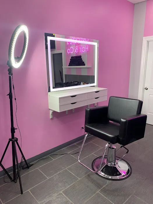 Dynastie's Hair Co Picture 3