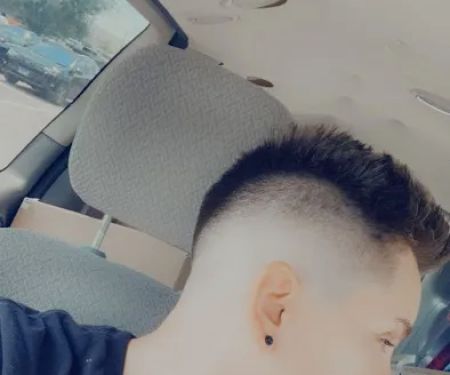 Essential Cutz - Hair Salon Chicago