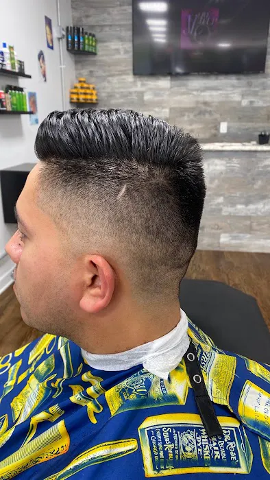 Manny’s Barbershop Picture 9