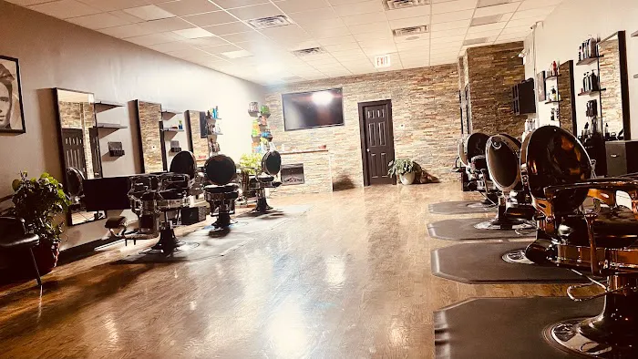 Manny’s Barbershop Picture 5