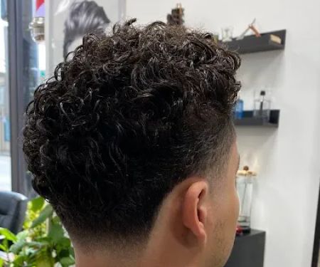Manny’s Barbershop