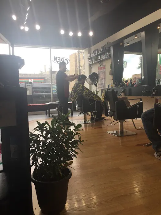 Manny’s Barbershop Picture 6