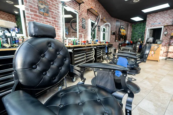 Off Road Barber Picture 9