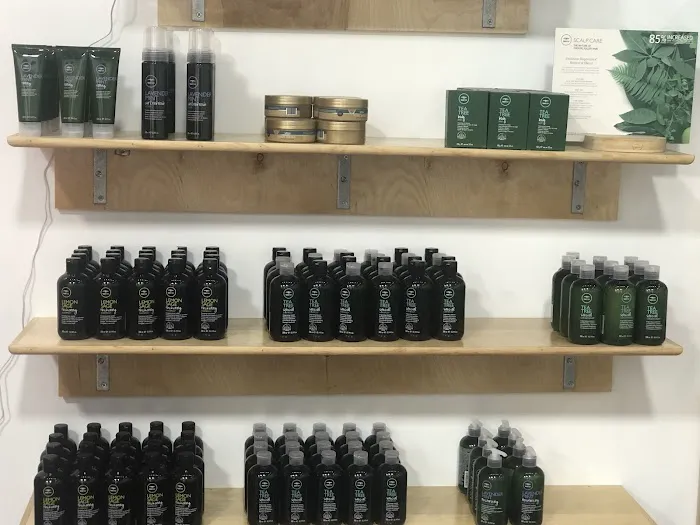 Sariana Barber Shop Picture 2