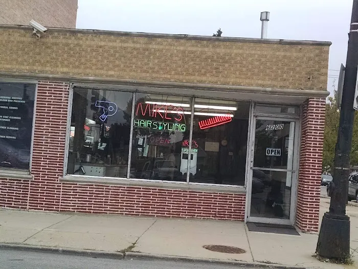Mike's Barber Shop & Hairstyling Picture 4