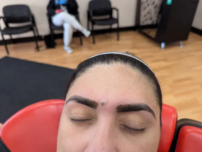 Threading Studio(waxing +facial +eyelashes extensions) Picture 6
