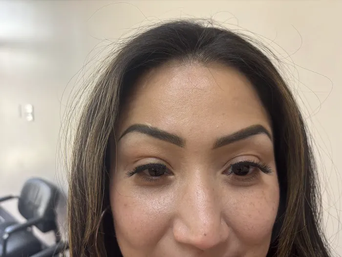 Threading Studio(waxing +facial +eyelashes extensions) Picture 9