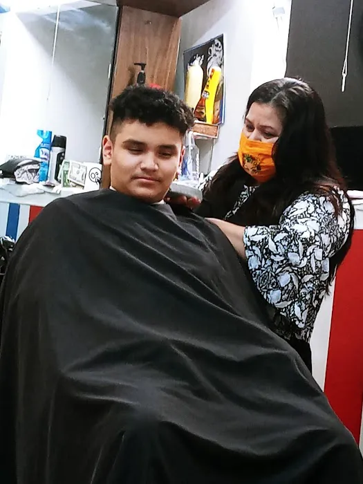 Friends And Family Barber Shop Picture 3
