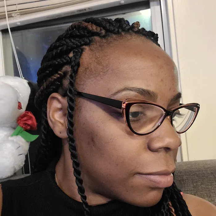 Netty Dami African Hair Braiding Picture 8
