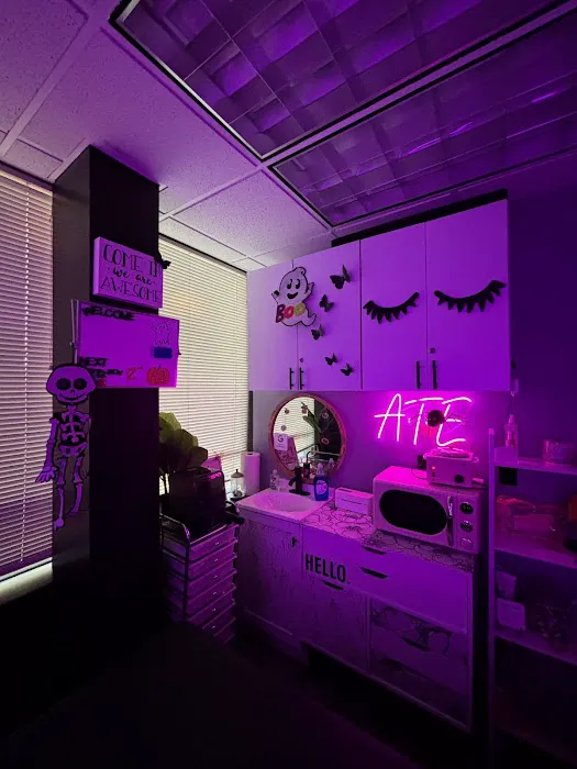 All Those Essentials LLC Picture 4
