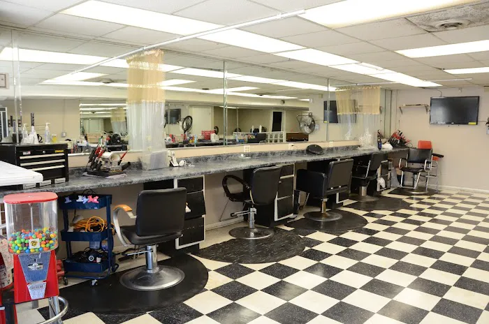 Urban Legends Hair Studio Picture 2